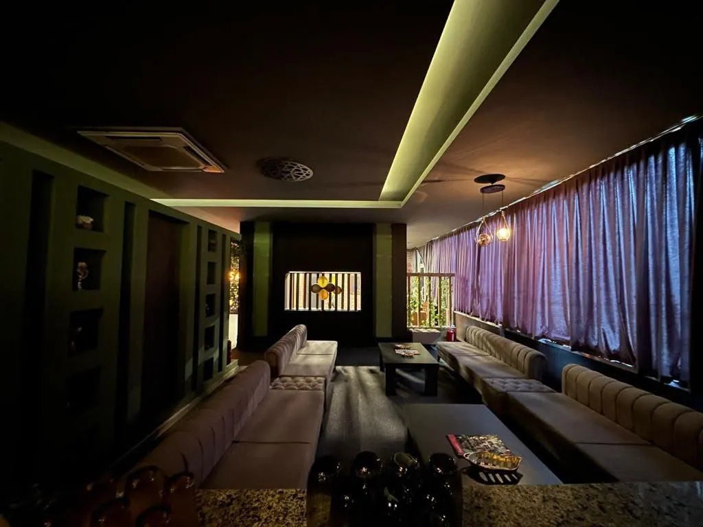 Life Spa dinlenme salonu ve oturma grubu